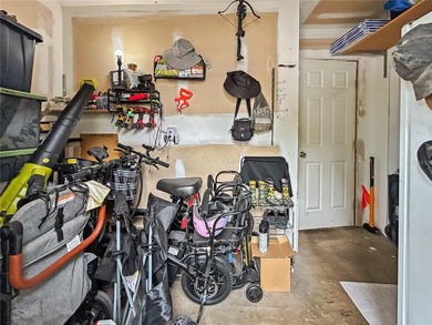 Tucked away within the vibrant community of Northlakes, this - photo 31