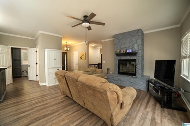 CUSTOM 5 BEDROOM 3.5 BATH BRICK HOME ON LAKE WEDOWEE LOCATED ON - photo 9