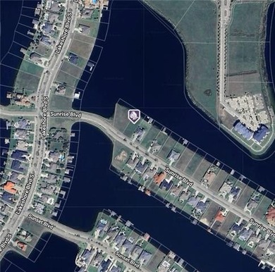 Build your dream home on this beautiful waterfront lot located - photo 5