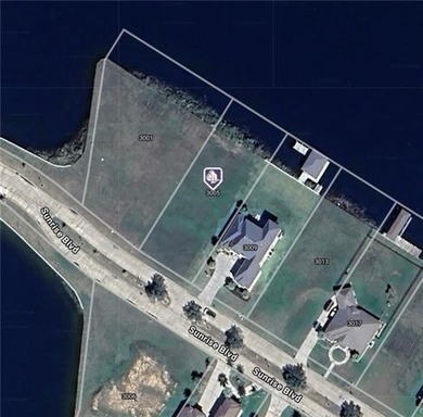 Build your dream home on this beautiful waterfront lot located - photo 7