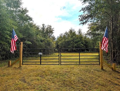 Chattahoochee River Acreage For Sale in Gordon Alabama