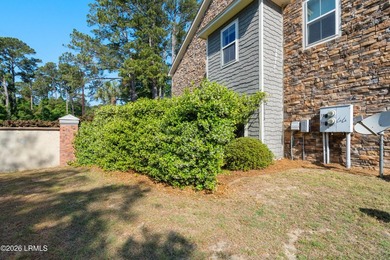 Move-In Ready, Low-Maintenance Living in a Gated Waterfront - photo 42