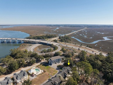 Move-In Ready, Low-Maintenance Living in a Gated Waterfront - photo 50