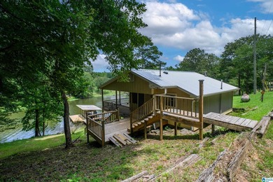 Outstanding Waterfront Cabin Retreat on Glaze Creek! Experience - photo 1
