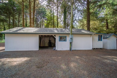 Price Improvement! Off the beaten path and in a park like - photo 11