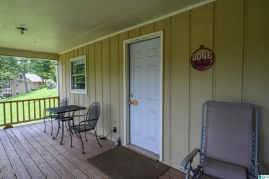 Outstanding Waterfront Cabin Retreat on Glaze Creek! Experience - photo 6