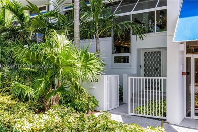 Fort Lauderdale's best-kept secret! This beautifully renovated - photo 3