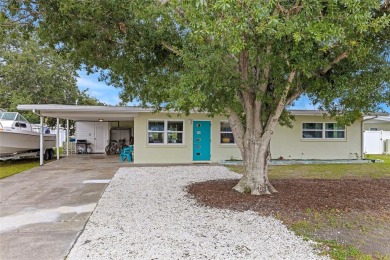 Manatee River Home For Sale in Ellenton Florida