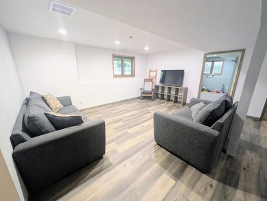 Nestled in a quiet neighborhood, this freshly remodeled 3 - photo 14