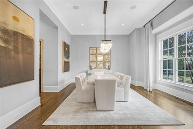 Welcome to Belford Manor Estate, where effortless elegance meets - photo 15