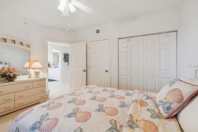 Meticulous 2/2 condo in a gorgeous Bayside setting, offering - photo 22