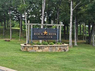 New Astoria Homes built in Rock Creek Resort. 6 car Super Stall - photo 31