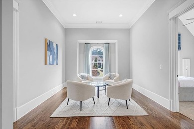 Welcome to Belford Manor Estate, where effortless elegance meets - photo 49