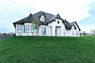 Joe Pool Lake Home For Sale in Grand Prairie Texas