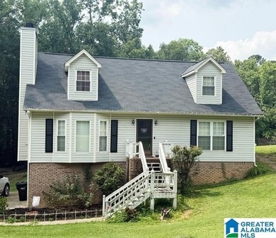 Priced For Quick Sale! This home sits in the Wonderful Rock - photo 1