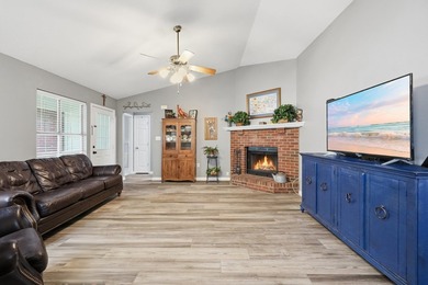 BLUEWATER BAY CHARMER - MINUTES TO DESTIN & THE BEACHES! Welcome - photo 12