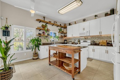 Spacious townhome in the gated Cali Greens community of Keys - photo 17