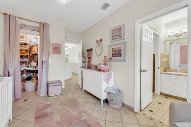 Spacious townhome in the gated Cali Greens community of Keys - photo 35