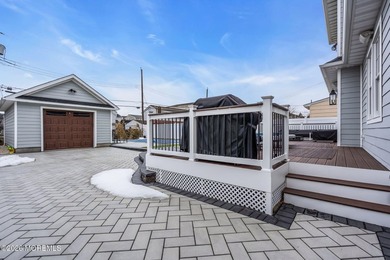 Rare find! Beach block home with a pool! This amazing offering - photo 43