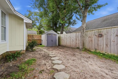 BLUEWATER BAY CHARMER - MINUTES TO DESTIN & THE BEACHES! Welcome - photo 44