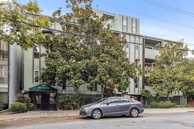 Welcome to 199 Montecito Ave. A lovely condominium home - photo 45