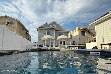 Rare find! Beach block home with a pool! This amazing offering - photo 48