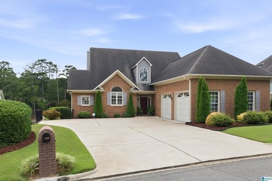 Rare opportunity to experience waterfront living in The Cove of - photo 2