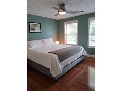 Immaculately maintained by the original owner, this 4 / 5 - photo 14