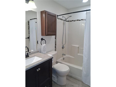 Immaculately maintained by the original owner, this 4 / 5 - photo 19