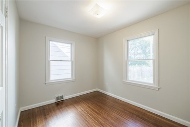 Charming cape cod nestled on a quiet Rochester street, this - photo 15