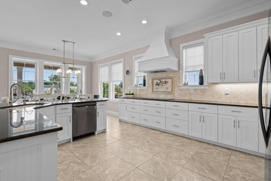 Welcome to 904 Waterton Avenue, a stunning Intracoastal Waterway - photo 22