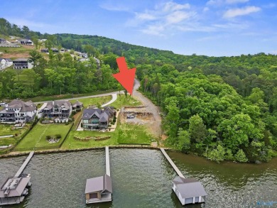 Lake Lot For Sale in Guntersville, Alabama