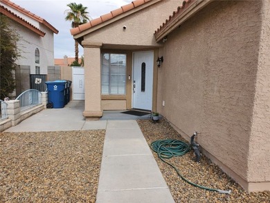 Beautiful 4-bedrooms, 3-bathrooms home located in a safe and