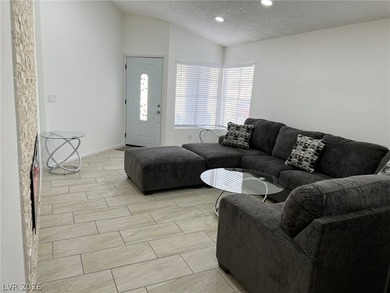 Beautiful 4-bedrooms, 3-bathrooms home located in a safe and