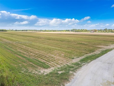 A 40 acre opportunity is knocking on your door. These large - photo 8