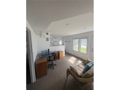 LAKE ONTARIO VIEW PROPERTY - DREAM LOCATION - Beautiful cozy 2 - photo 11