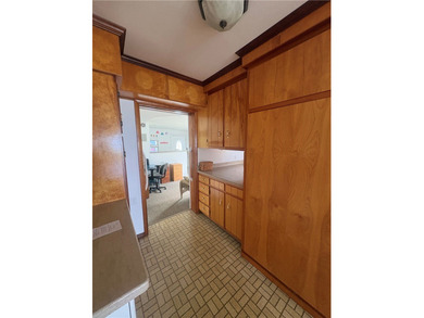 LAKE ONTARIO VIEW PROPERTY - DREAM LOCATION - Beautiful cozy 2 - photo 22
