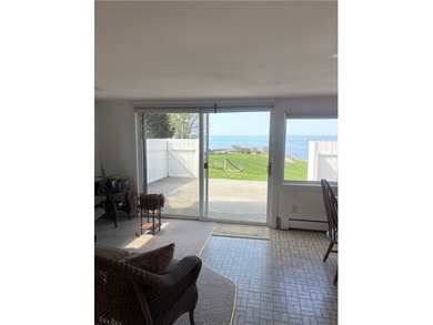 LAKE ONTARIO VIEW PROPERTY - DREAM LOCATION - Beautiful cozy 2 - photo 28