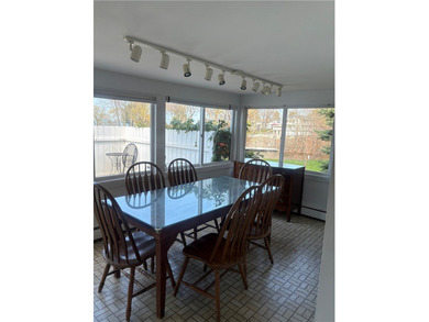 LAKE ONTARIO VIEW PROPERTY - DREAM LOCATION - Beautiful cozy 2 - photo 29