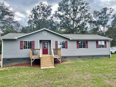 Lake Home For Sale in Cordele, Georgia