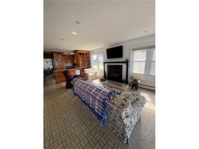 LAKE ONTARIO VIEW PROPERTY - DREAM LOCATION - Beautiful cozy 2 - photo 37