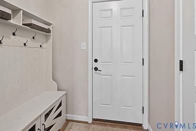Welcome to Magnolia Green! This beautifully maintained end-unit - photo 16