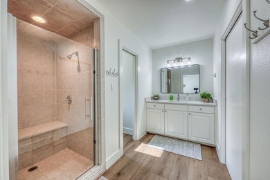 ** PRICE IMPROVEMENT ** 569 ELLEN WILLIAMS LOOP. This is a cool - photo 23