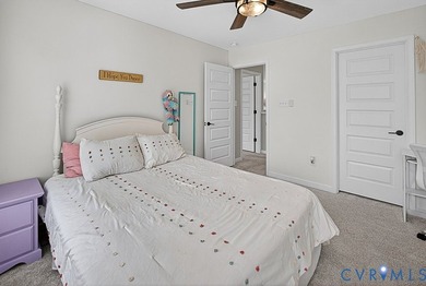Welcome to Magnolia Green! This beautifully maintained end-unit - photo 28