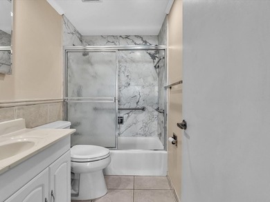 Spacious one bedroom with northern exposure. Relax and enjoy - photo 28