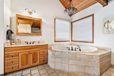 THAT VIEW . . . This perfect mountain cabin sits at over 3000 - photo 36