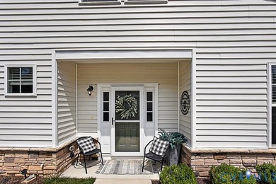 Welcome to Magnolia Green! This beautifully maintained end-unit - photo 44