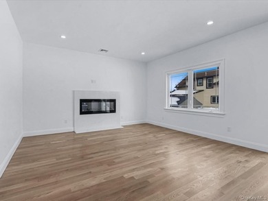 Welcome to 42 Williamson Street, a beautiful new construction - photo 13