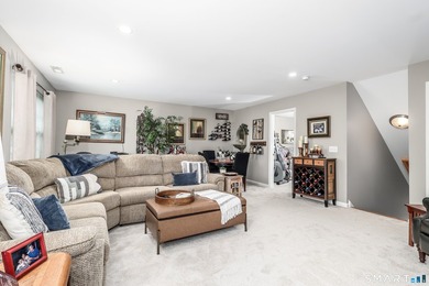 Thoughtfully designed with quality craftsmanship and a flexible - photo 20