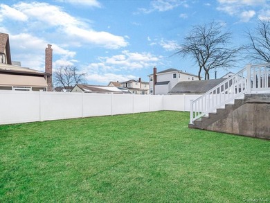 Welcome to 42 Williamson Street, a beautiful new construction - photo 26